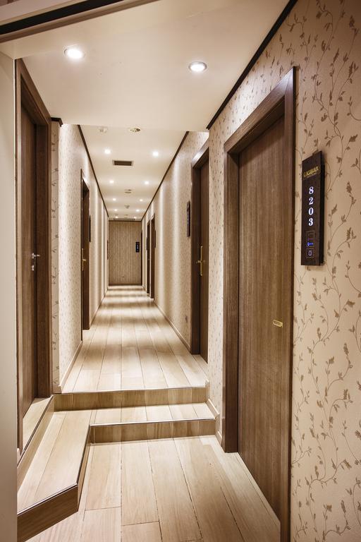 Igiban Hotel Milan Luaran gambar